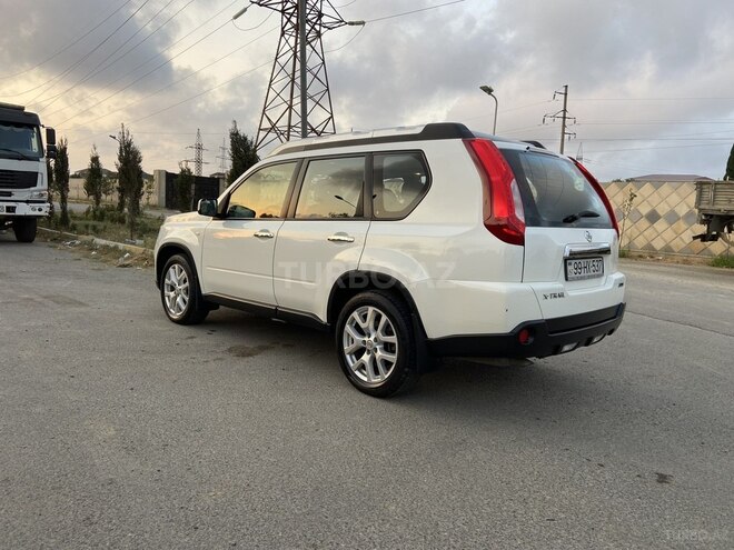 Nissan X-Trail 2013, 107,000 km - 2.5 l - Bakı