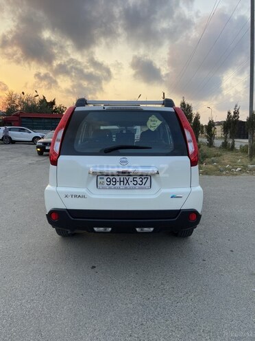 Nissan X-Trail 2013, 107,000 km - 2.5 l - Bakı