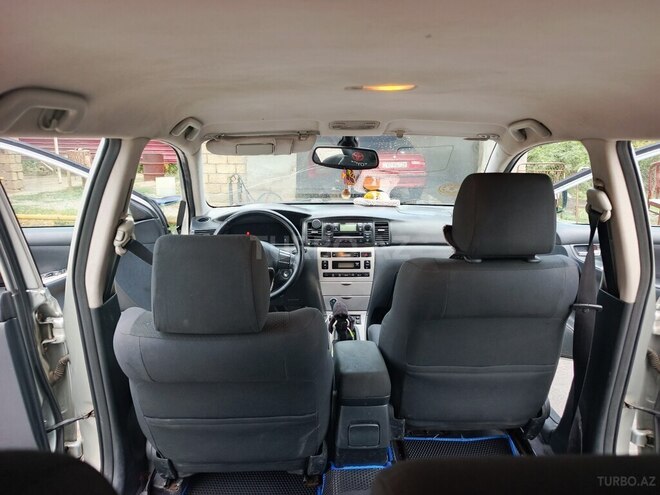 Toyota Corolla 2006, 390,000 km - 1.4 l - Beyləqan