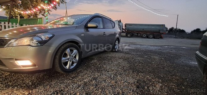Kia  2010, 240,000 km - 1.4 l - İmişli