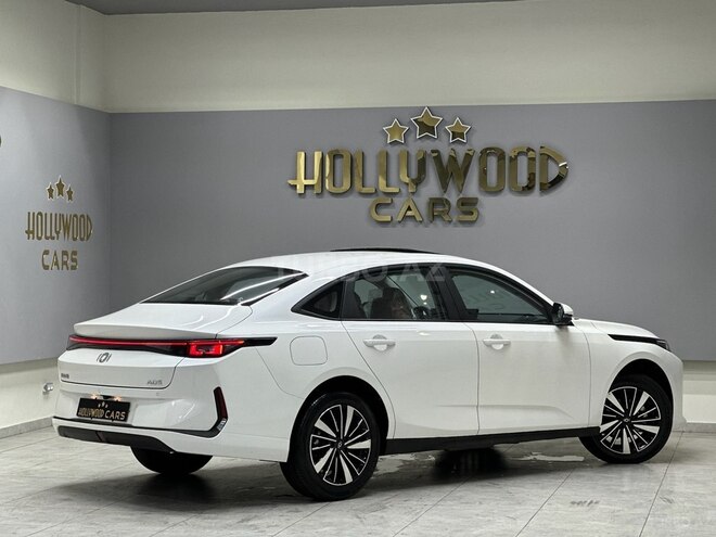 Changan Qiyuan A05 2025, 0 km - 1.5 л - Bakı