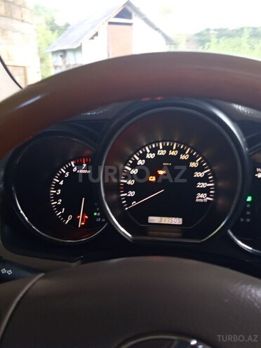 Lexus RX 330 2004, 317,000 km - 3.3 l - Astara