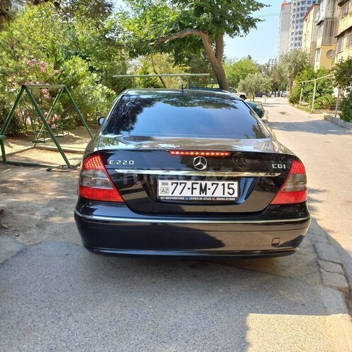 Mercedes E 220 d 2006, 280,000 km - 2.2 л - Bakı