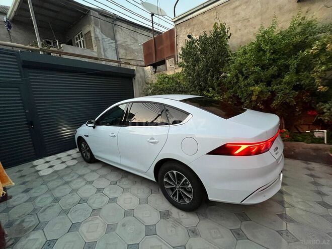 BYD Qin Plus 2024, 2,700 km - 1.5 l - Bakı