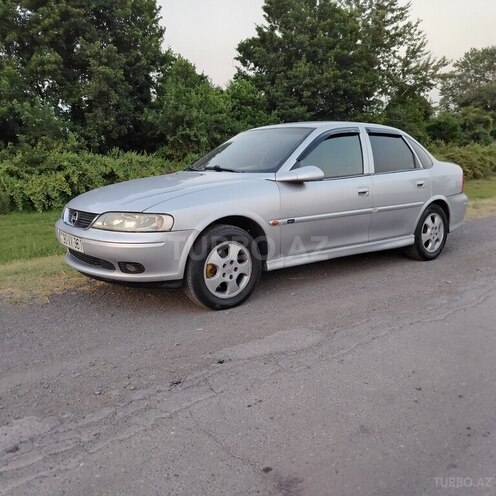 Opel Vectra 1999, 465,232 km - 1.8 l - Zaqatala