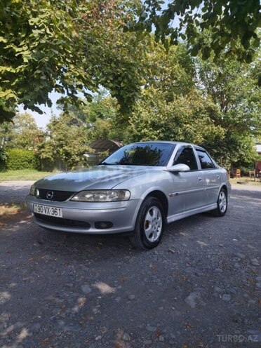 Opel Vectra 1999, 465,232 km - 1.8 l - Zaqatala