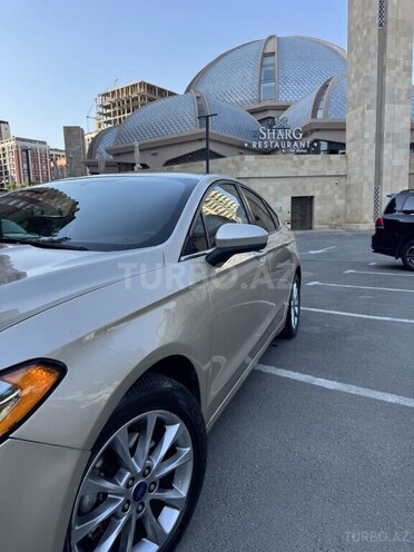 Ford Fusion (North America) 2017, 180,000 km - 1.5 л - Bakı