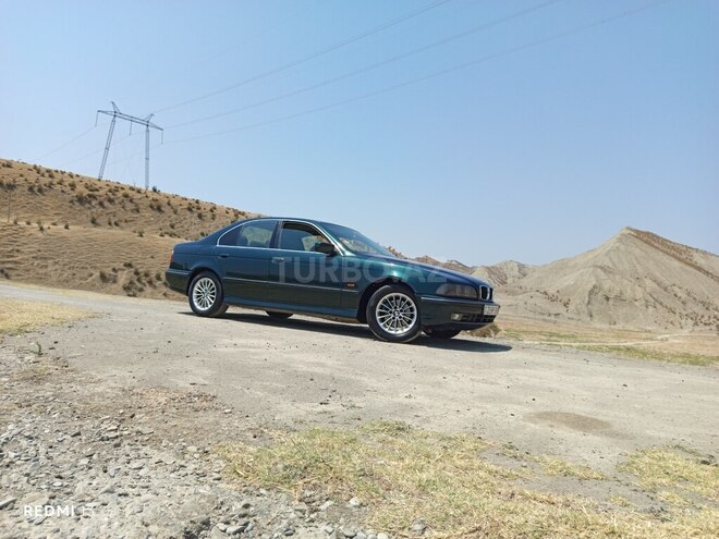 BMW 520 1997, 306,000 km - 2.0 l - Göyçay