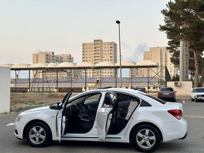 Chevrolet Cruze 2012, 211,140 km - 1.4 l - Sumqayıt