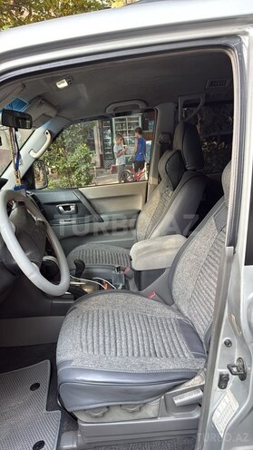 Mitsubishi Pajero 2003, 332,456 km - 3.0 l - Mingəçevir
