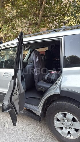 Mitsubishi Pajero 2003, 332,456 km - 3.0 l - Mingəçevir
