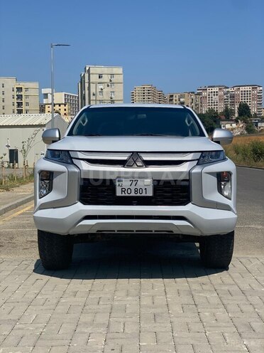 Mitsubishi L200 2021, 160,000 km - 2.4 l - Bakı