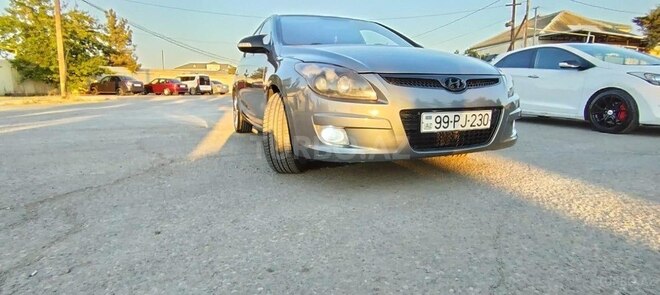 Hyundai i30 2010, 268,000 km - 1.6 л - Bakı