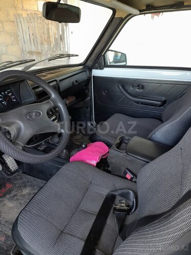 LADA (VAZ) Niva 2007, 181,000 km - 1.7 л - Qusar