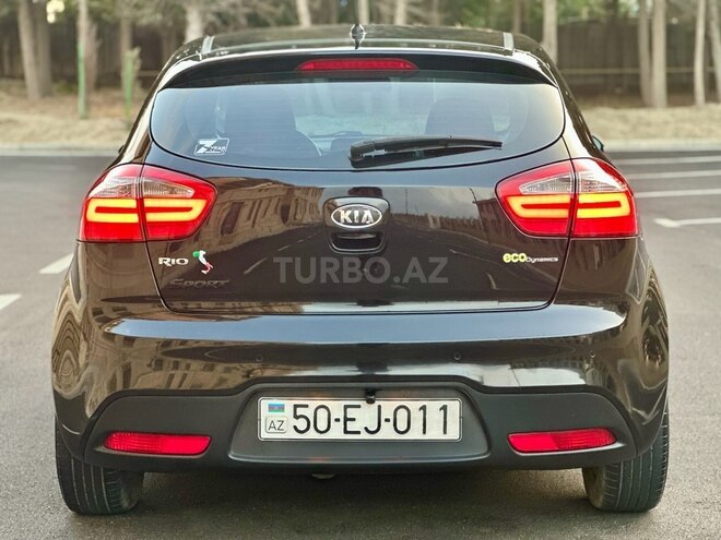 Kia Rio 2011, 258,518 km - 1.1 l - Sumqayıt