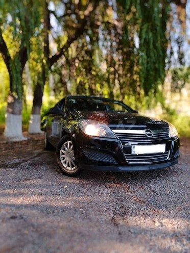 Opel Astra 2009, 260,000 km - 1.4 l - Gəncə