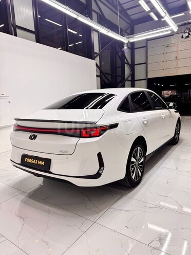 Changan Qiyuan A05 2024, 4,500 km - 1.5 l - Bakı