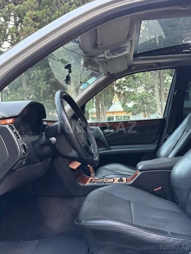 Mercedes E 290 1999, 588,000 km - 2.9 l - Sumqayıt