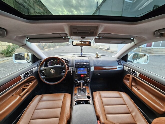 Volkswagen Touareg 2006, 181,123 km - 3.2 л - Bakı