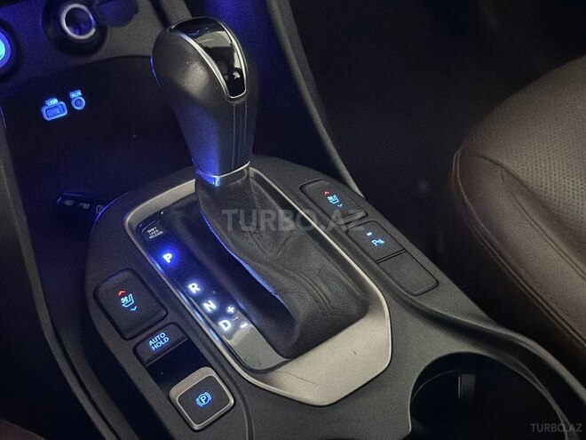 Hyundai Santa Fe 2016, 167,000 km - 2.0 л - Bakı