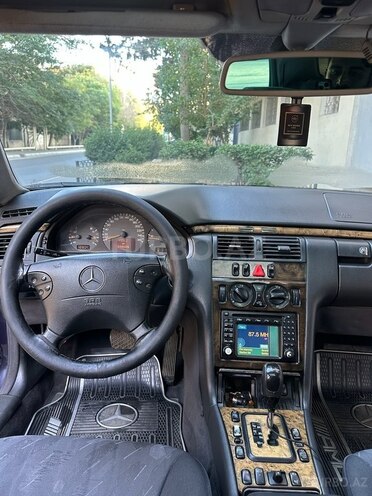 Mercedes E 220 d 2001, 348,000 km - 2.2 l - Bakı