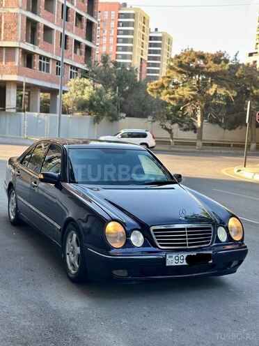 Mercedes E 220 d 2001, 348,000 km - 2.2 l - Bakı