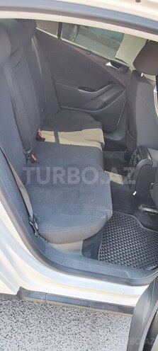 Volkswagen Passat 2010, 325,000 km - 1.8 l - Bakı
