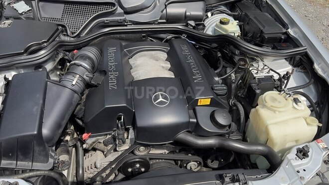 Mercedes E 280 2000, 212,900 km - 2.8 l - Zaqatala