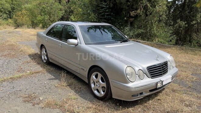 Mercedes E 280 2000, 212,900 km - 2.8 l - Zaqatala