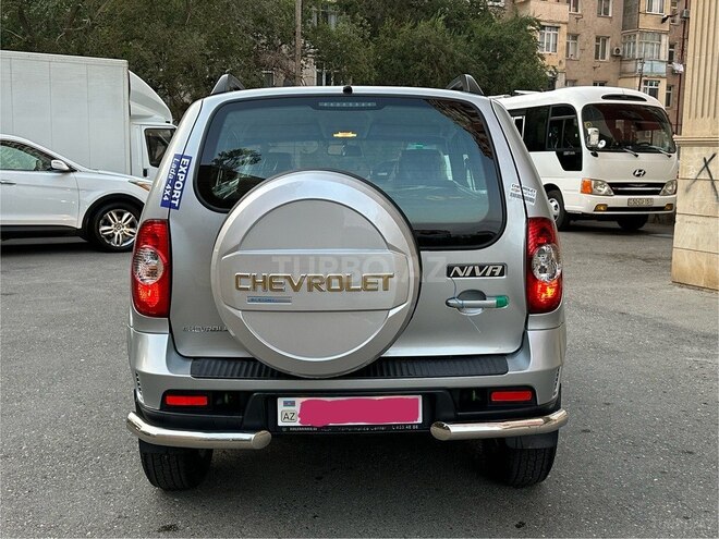 Chevrolet Niva 2017, 29,600 km - 1.7 l - Bakı