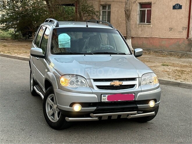 Chevrolet Niva 2017, 29,600 km - 1.7 l - Bakı