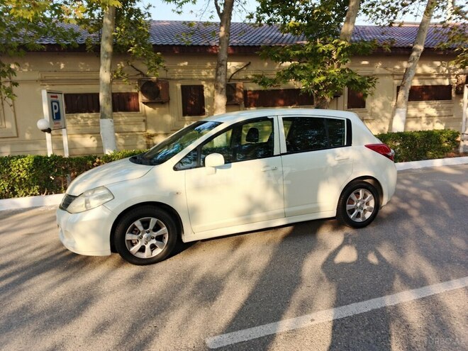 Nissan Tiida 2008, 260,000 km - 1.6 л - Bakı