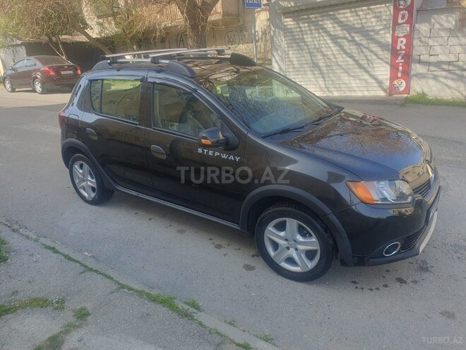 Renault Sandero Stepway 2015, 146,000 km - 1.6 l - Bakı