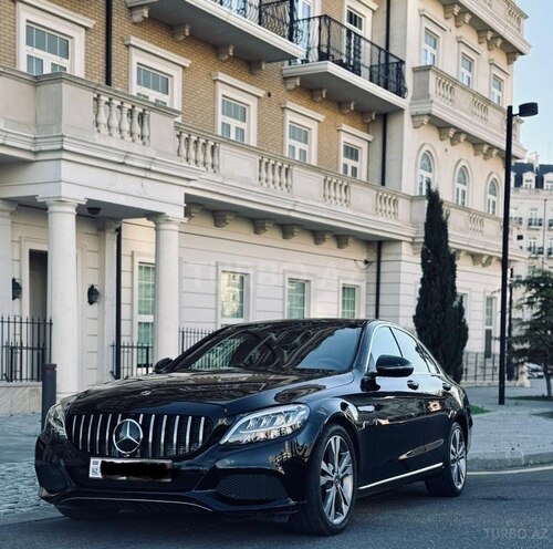 Mercedes C 300 2018, 98,500 km - 2.0 l - Bakı
