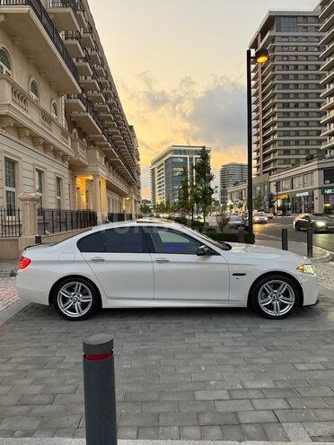BMW 520 2015, 180,000 km - 2.0 l - Bakı