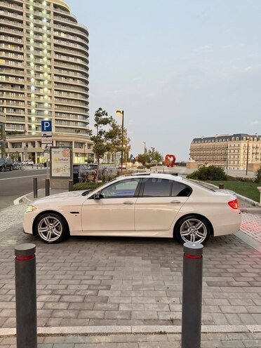 BMW 520 2015, 180,000 km - 2.0 l - Bakı