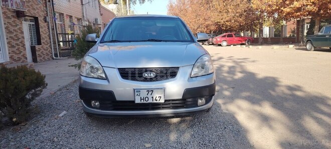 Kia Rio 2007, 275,000 km - 1.5 l - Tovuz