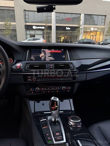 BMW 520 2015, 180,000 km - 2.0 l - Bakı