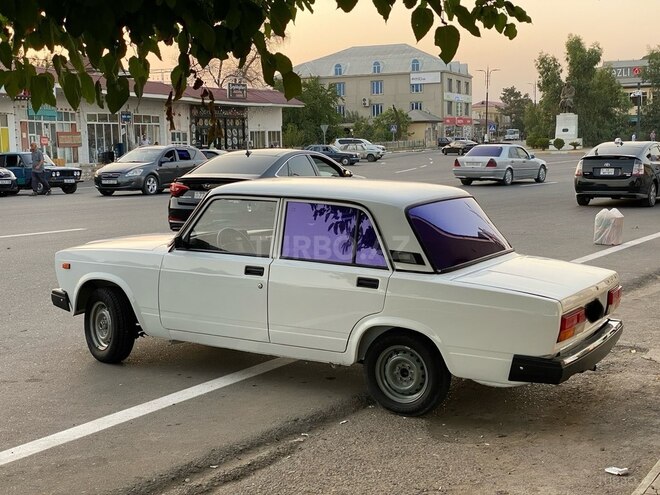 LADA (VAZ) 2107 2004, 230,000 km - 1.6 l - Sabirabad