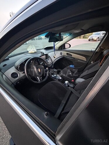Chevrolet Cruze 2015, 267,000 km - 1.4 л - Sumqayıt