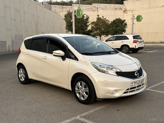 Nissan Note 2015, 52,300 km - 1.2 л - Bakı