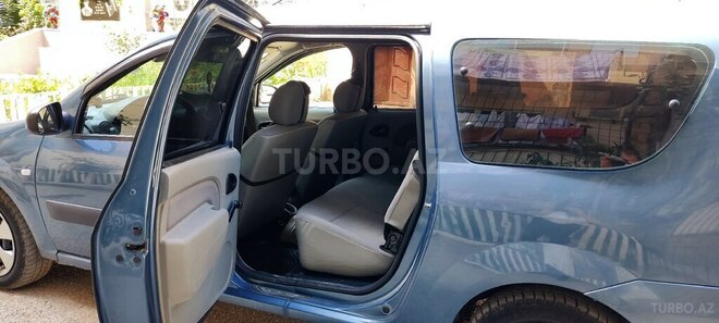 Dacia Logan 2009, 300,000 km - 1.5 l - Bakı