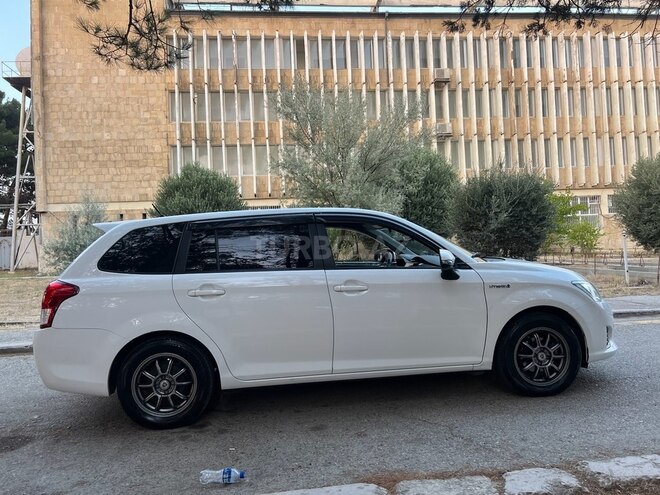 Toyota Corolla Fielder 2015, 227,000 km - 1.5 l - Bakı
