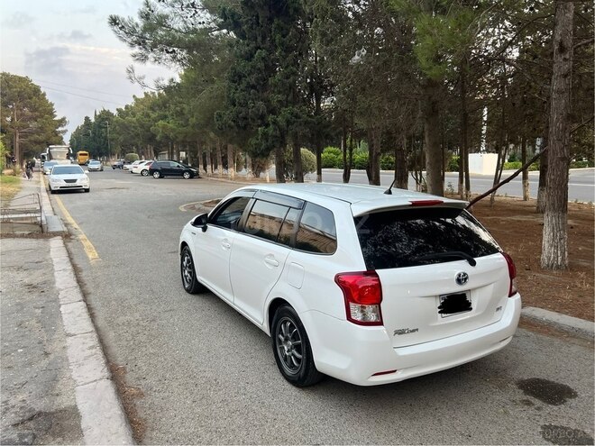 Toyota Corolla Fielder 2015, 227,000 km - 1.5 l - Bakı