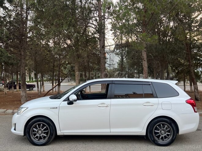 Toyota Corolla Fielder 2015, 227,000 km - 1.5 l - Bakı
