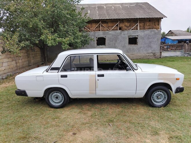 LADA (VAZ) 2107 2007, 950,852 km - 1.6 л - Qax