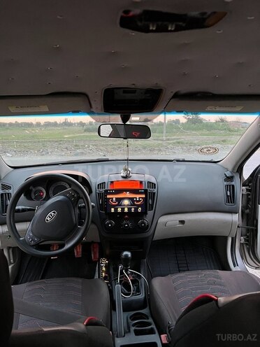 Kia Ceed 2007, 450,000 km - 1.6 l - Salyan