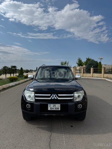 Mitsubishi Pajero 2007, 260,000 km - 3.0 l - Gəncə