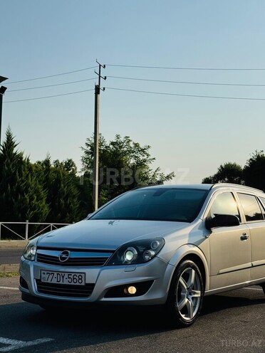 Opel Astra 2008, 2,313,320 km - 1.4 l - Şəki
