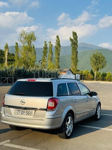 Opel Astra 2008, 2,313,320 km - 1.4 l - Şəki